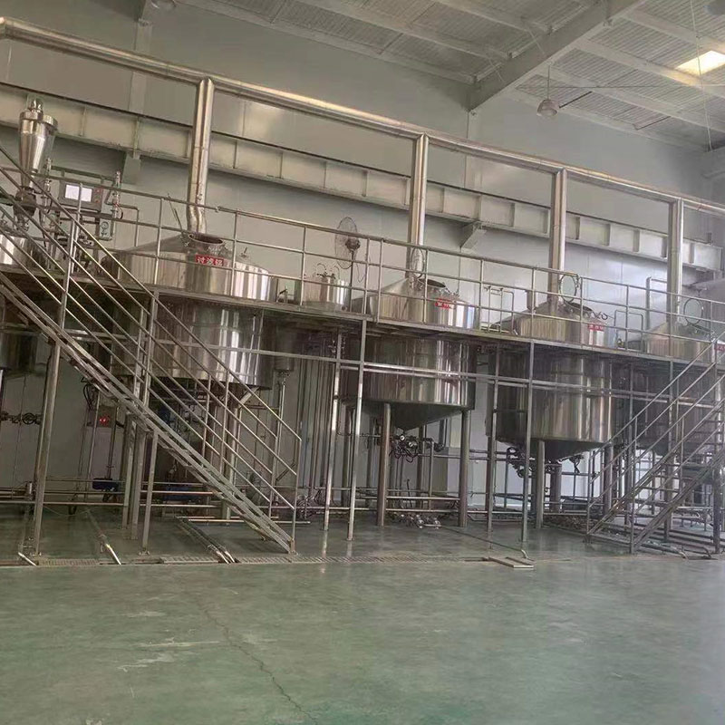 辽宁精酿啤酒设备厂—平面布置、设备设计、制造、调试、培训等一条龙服务_COPY